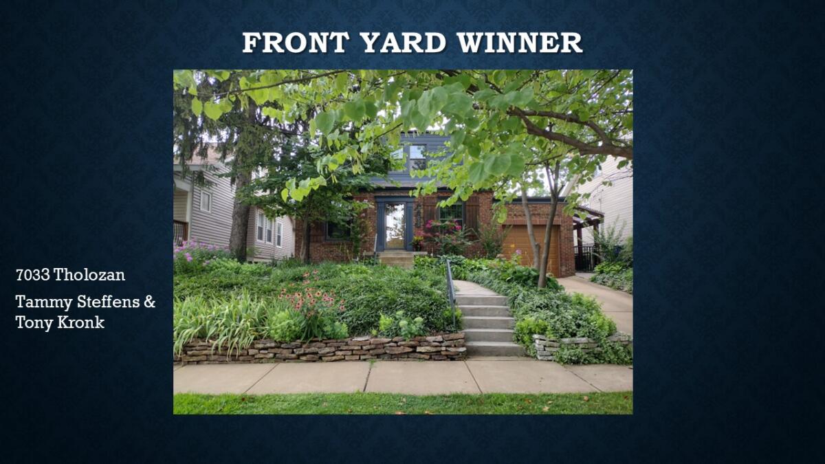 Front Yard Winner 7033 Tholozan Tammy Steffens &Tony Kronk