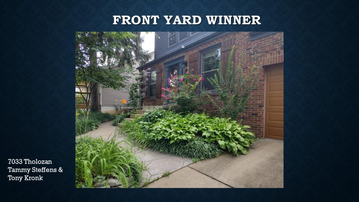 Front Yard Winner 7033 Tholozan Tammy Steffens &Tony Kronk